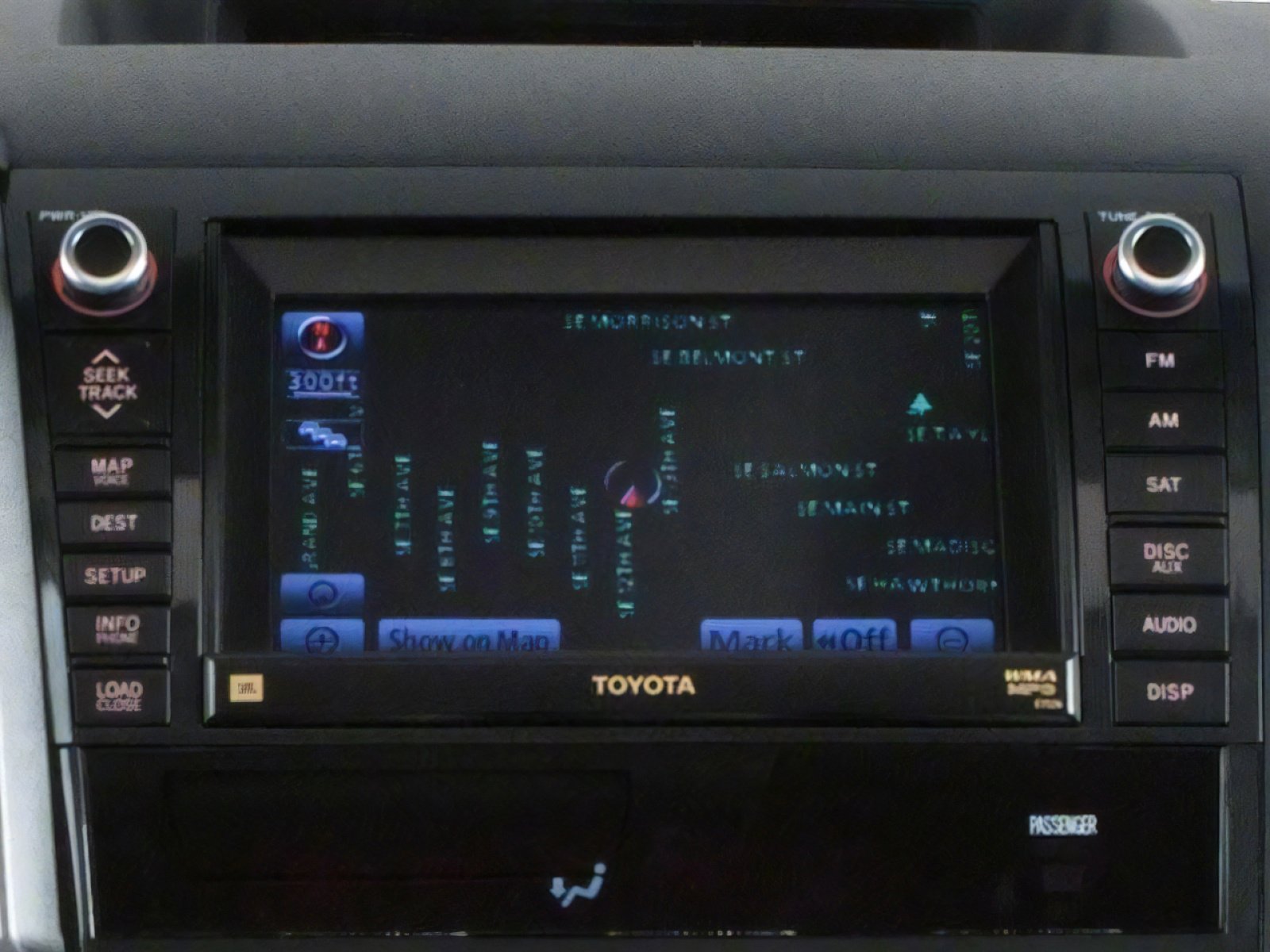 Used 2011 Toyota Sequoia Platinum image 14