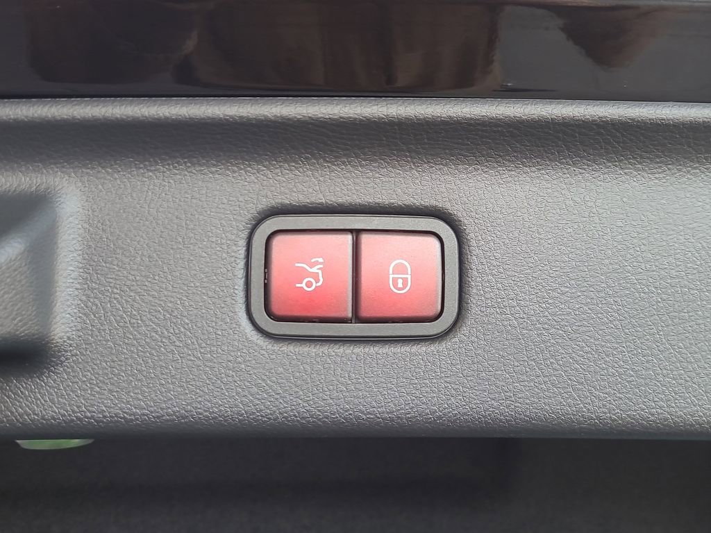 New 2026 Mercedes-Benz S 580 4MATIC Sedan image 14