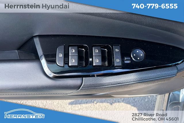Used 2024 Kia Sportage X-Line AWD/4WD image 14