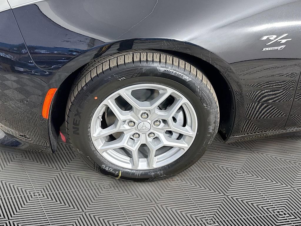 New 2025 Dodge Charger R/T w/ Quick Order Package 25M R/T AWD/4WD image 32