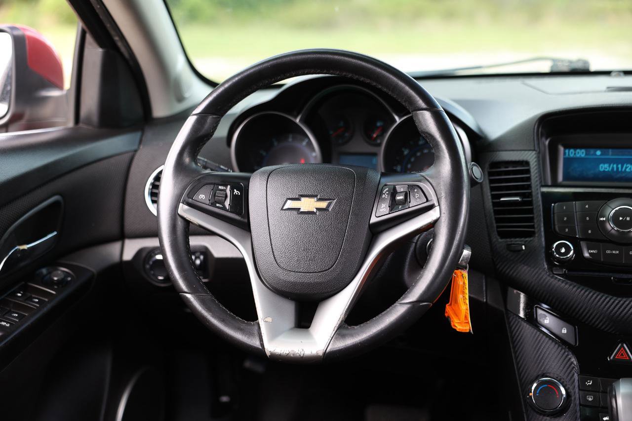 Used 2011 Chevrolet Cruze LT FWD image 27