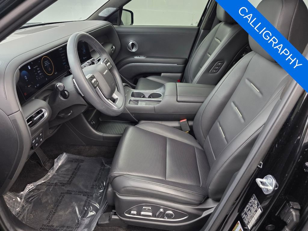 Used 2026 Hyundai Palisade Calligraphy image 9