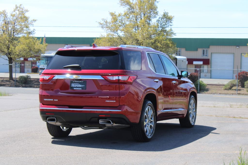 Used 2019 Chevrolet Traverse Premier w/ LPO, Floor Liner Package AWD/4WD image 6