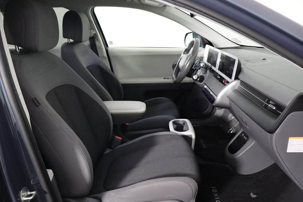 Used 2022 Hyundai Ioniq 5 SE w/ Cargo Package RWD image 18