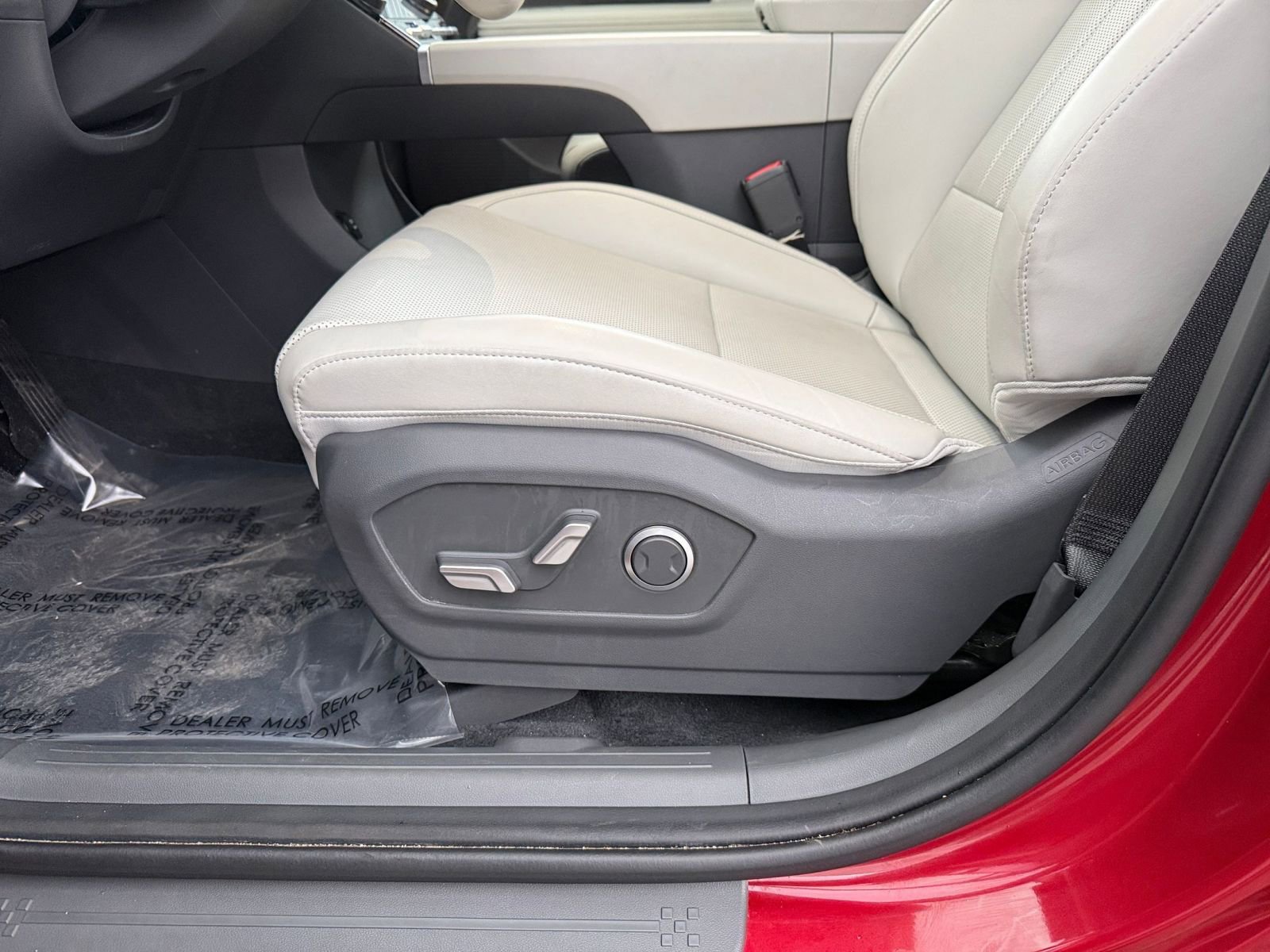 Used 2025 Hyundai Santa Fe SEL image 22