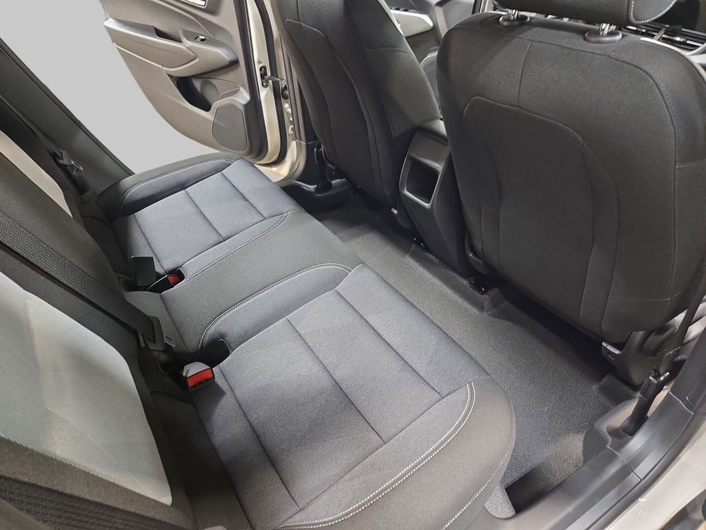 New 2026 Chevrolet Trax RS FWD image 12