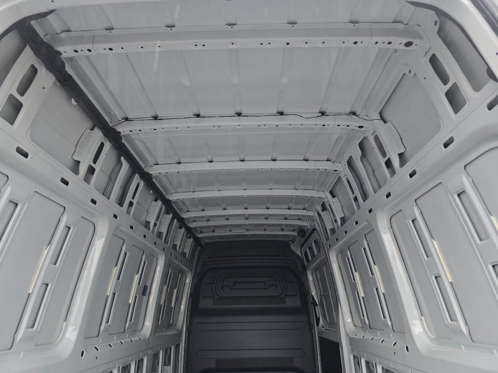 New 2025 Mercedes-Benz eSprinter 170 Cargo image 19