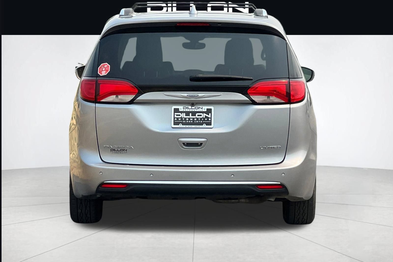 Used 2020 Chrysler Pacifica Limited FWD image 5