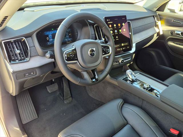 New 2026 Volvo XC90 T8 Ultra w/ Protection Package Premier AWD/4WD image 7