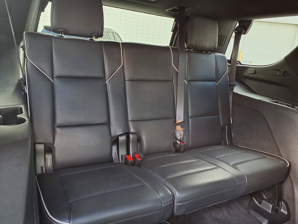 Used 2022 Cadillac Escalade Premium Luxury RWD image 14