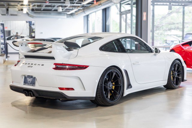 Used 2018 Porsche 911 GT3 RWD image 6