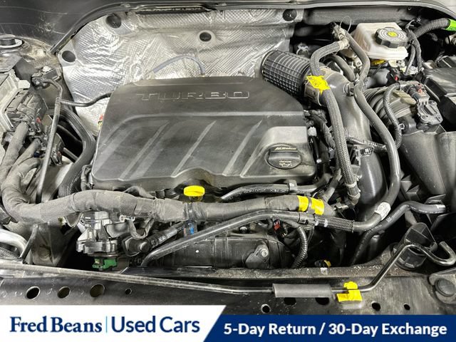 Used 2025 Chevrolet Trax LT w/ Driver Confidence Package FWD image 33