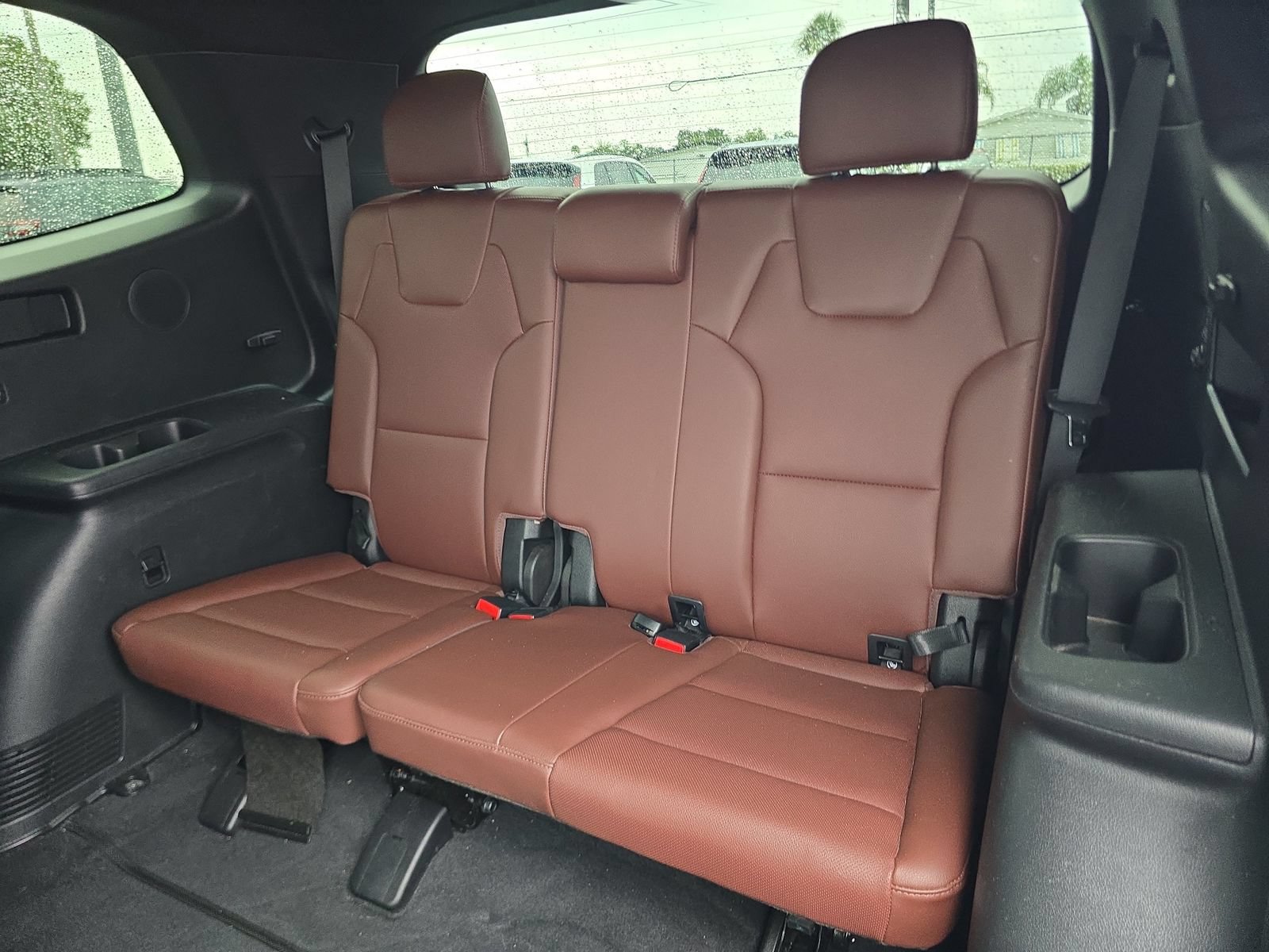 Used 2023 Kia Telluride SX FWD image 14
