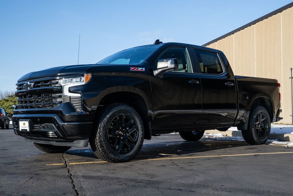 New 2026 Chevrolet Silverado 1500 RST w/ RST All Star Premium Package image 4