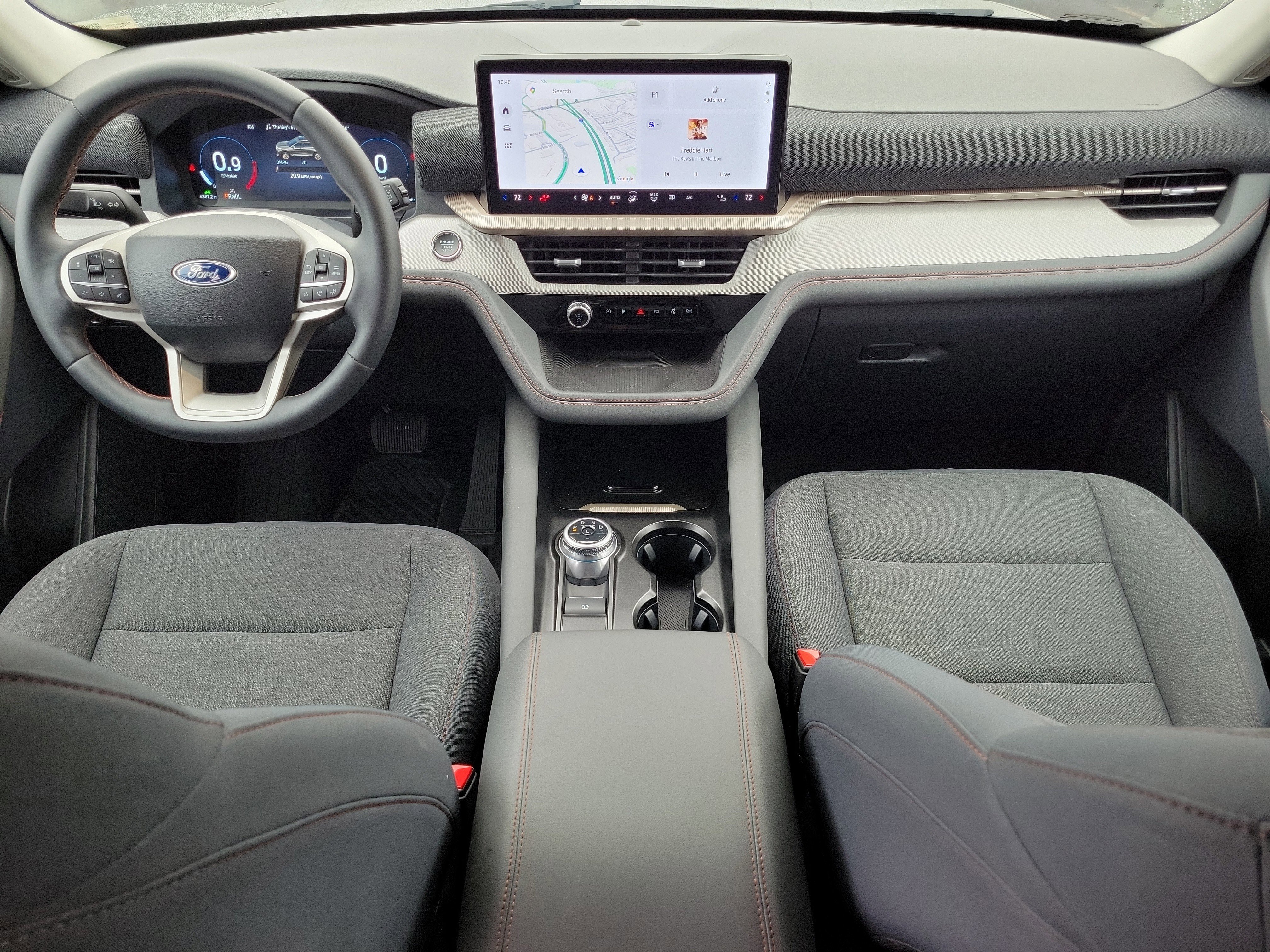 Certified 2025 Ford Explorer Active image 16