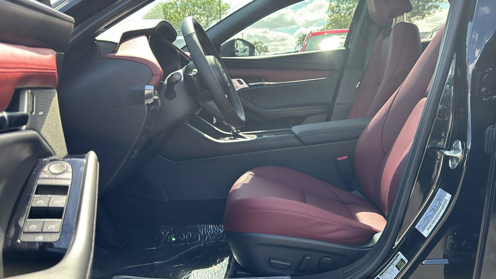 New 2026 MAZDA MAZDA3 Hatchback w/Premium Plus Pkg AWD/4WD image 22