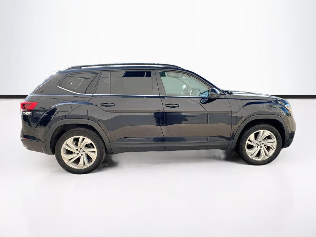 Used 2023 Volkswagen Atlas SE w/ Panoramic Sunroof Package AWD/4WD image 4