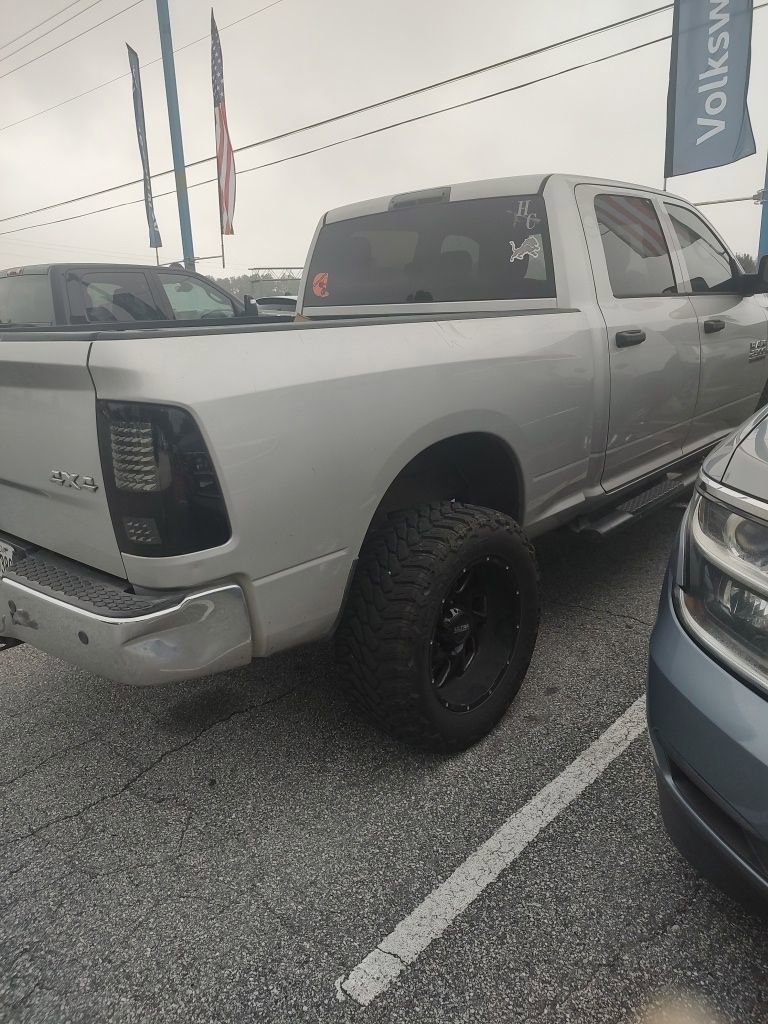 Used 2016 RAM 2500 Tradesman w/ Chrome Appearance Group AWD/4WD image 3