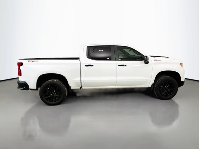 Used 2025 Chevrolet Silverado 1500 LT Trail Boss w/ Convenience Package II AWD/4WD image 10