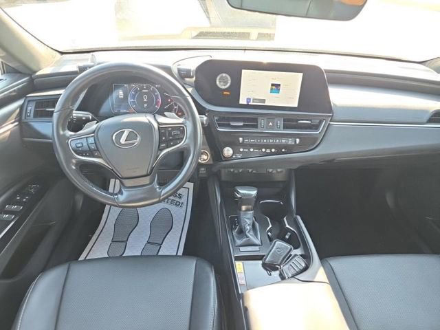 Used 2024 Lexus ES 350 w/ Premium Package FWD image 4