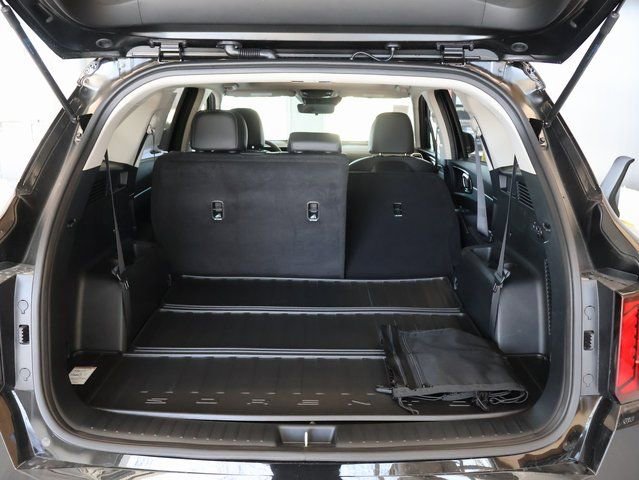 New 2025 Kia Sorento S w/ Panoramic Sunroof Package FWD image 12