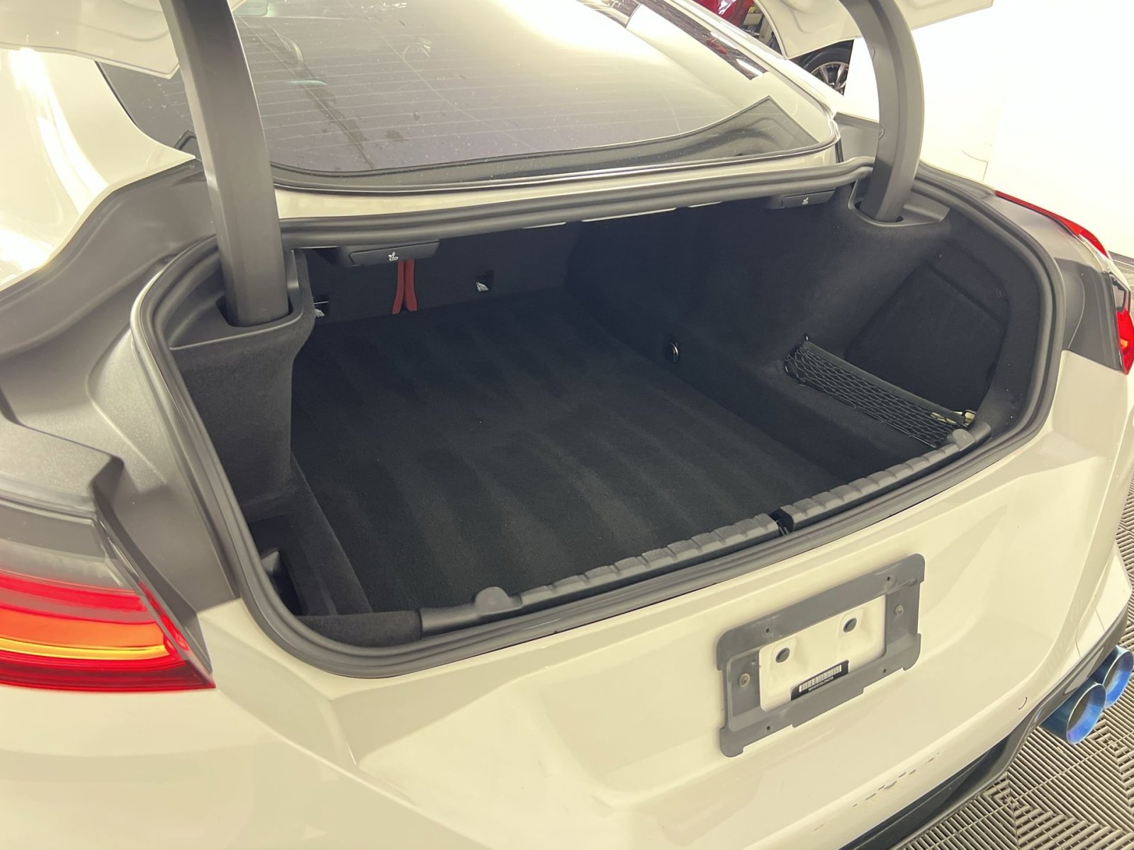 Used 2020 BMW M8 Competition w/ M Driver's Package AWD/4WD image 27