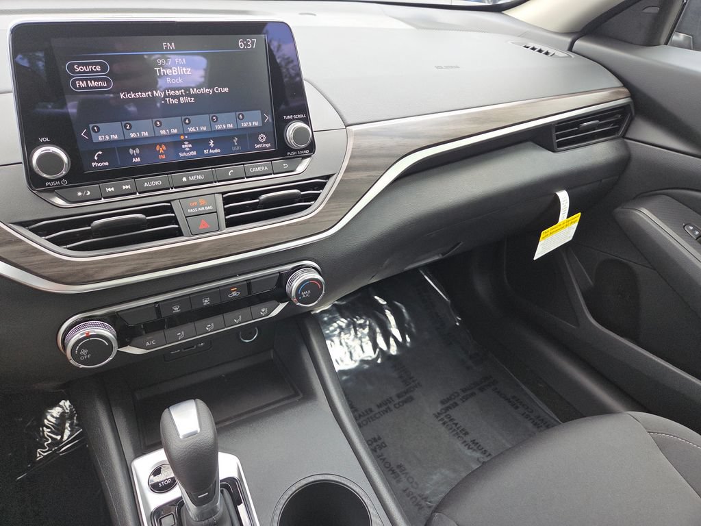 New 2026 Nissan Altima 2.5 SV FWD image 31