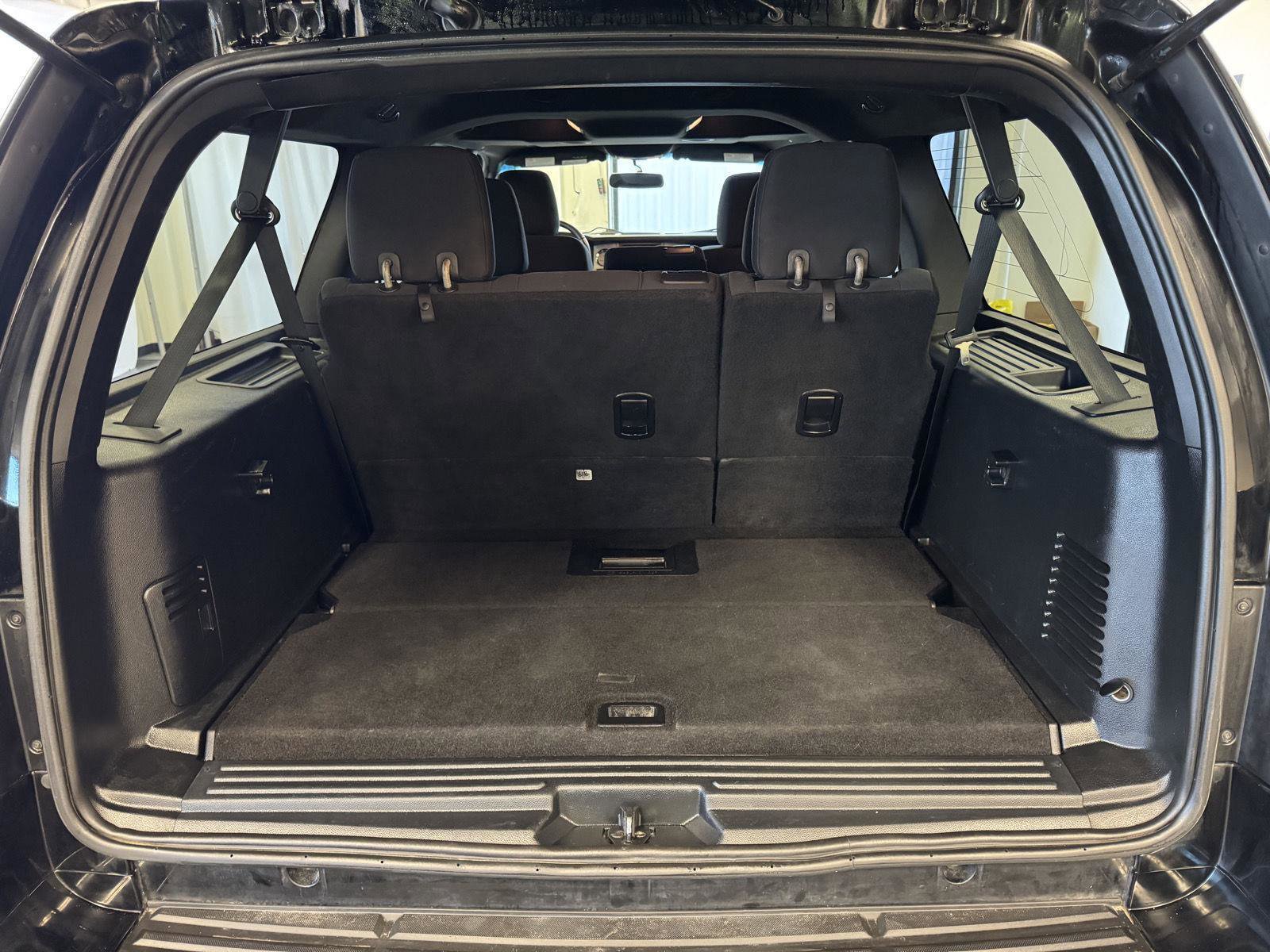 Used 2017 Ford Expedition EL XLT image 44