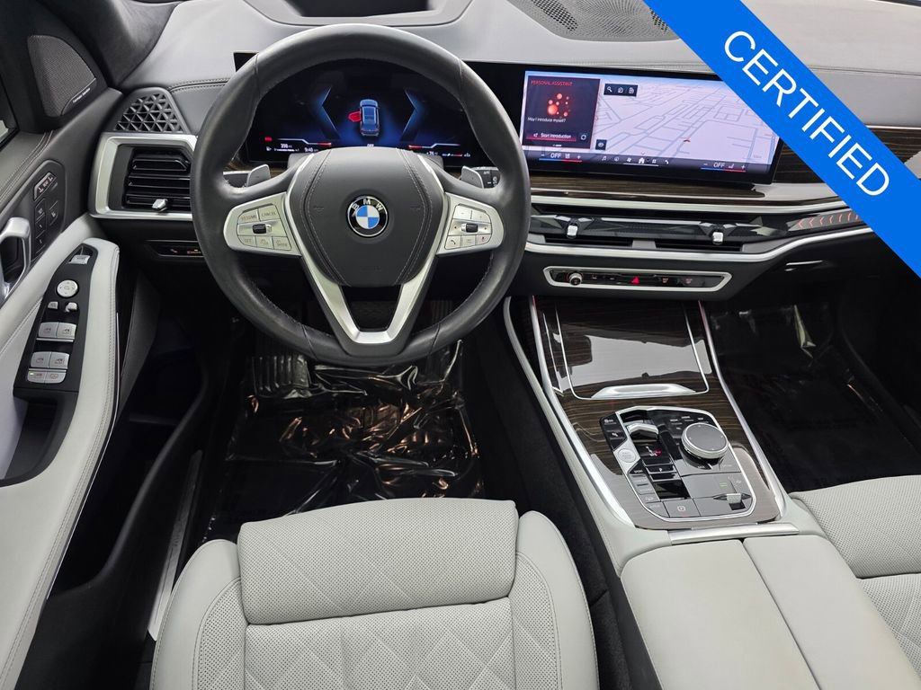 Certified 2024 BMW X7 xDrive40i image 13