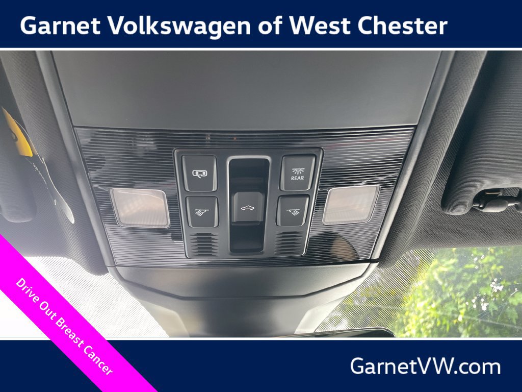 New 2026 Volkswagen Jetta GLI Autobahn FWD image 25