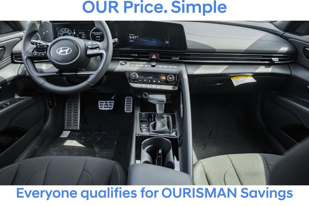 New 2025 Hyundai Elantra SEL image 15