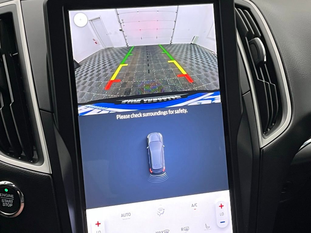 Used 2022 Ford Edge SEL image 8