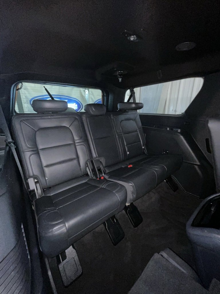 Used 2022 Lincoln Navigator L Reserve image 13