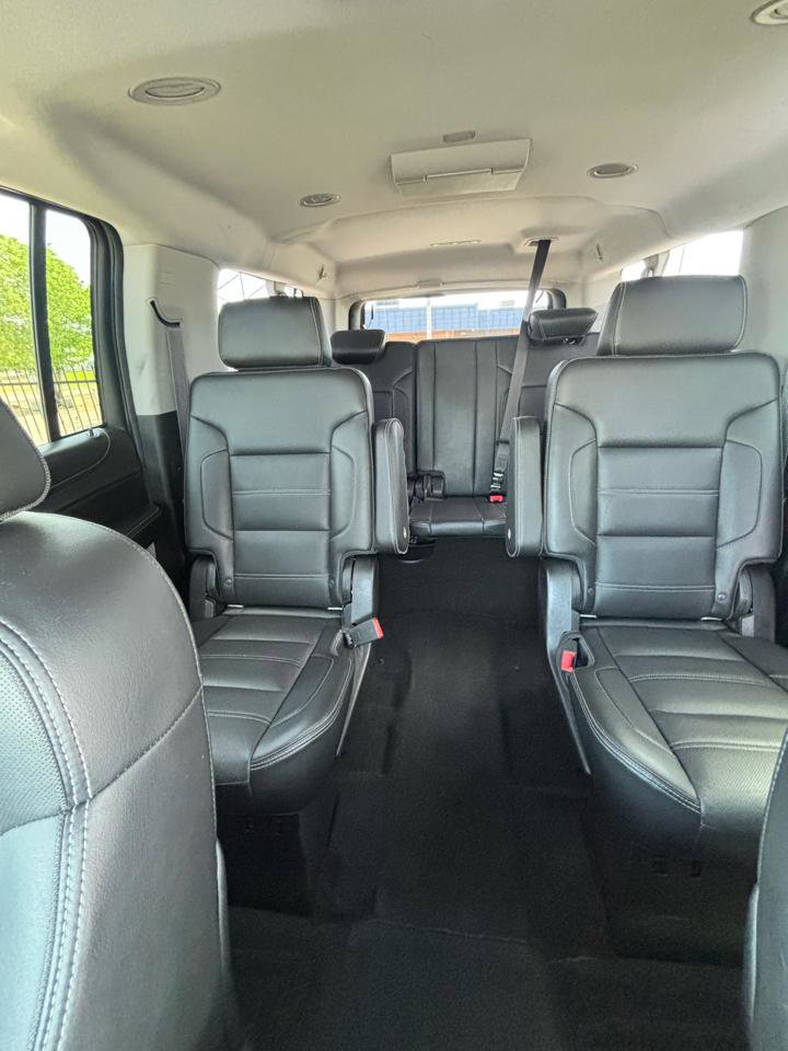 Used 2015 GMC Yukon XL Denali w/ Premium Package AWD/4WD image 26