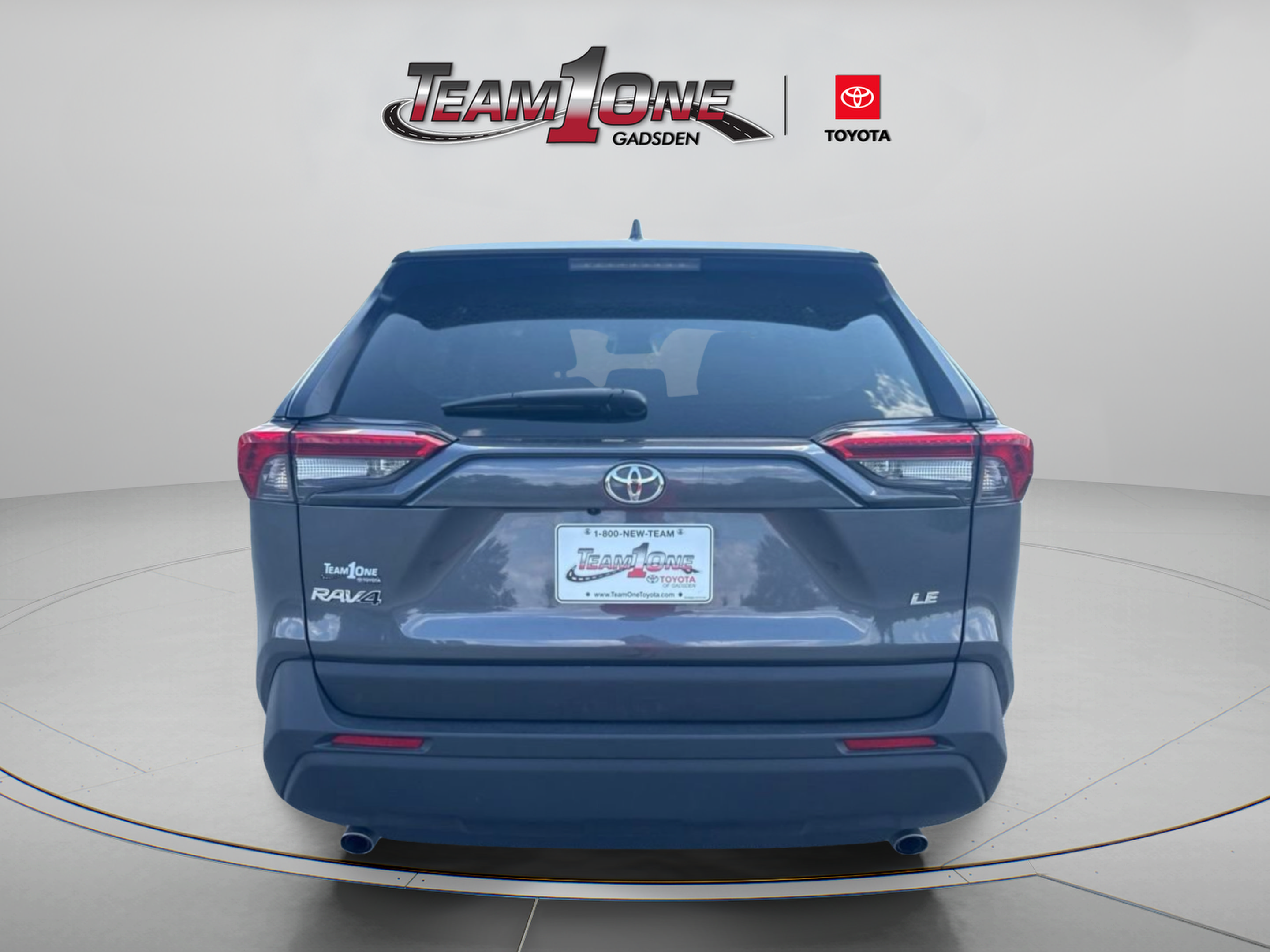 Used 2024 Toyota RAV4 LE FWD image 6