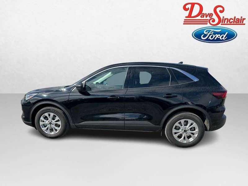 Used 2023 Ford Escape Active w/ Cold Weather Package FWD image 10