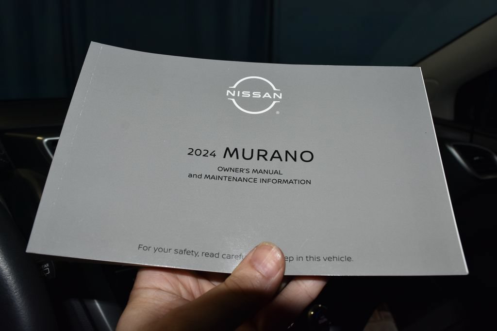 Certified 2024 Nissan Murano Platinum w/ Cargo Package AWD/4WD image 10