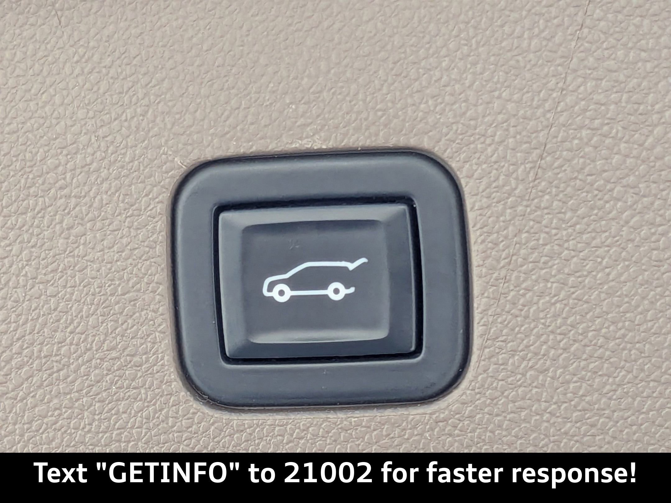 Used 2021 GMC Yukon Denali image 13