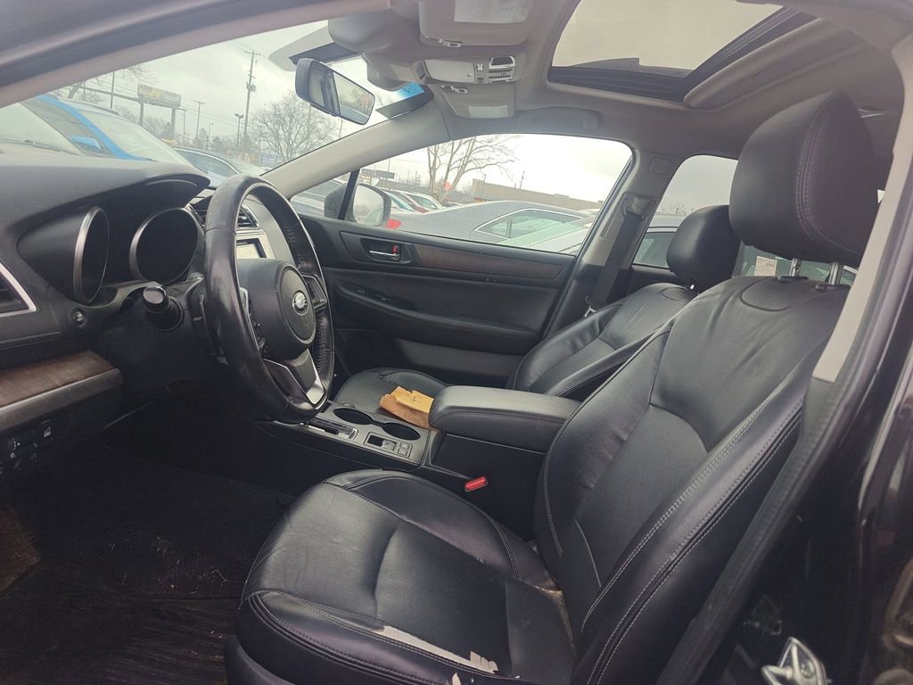 Used 2018 Subaru Outback 2.5i Limited image 7