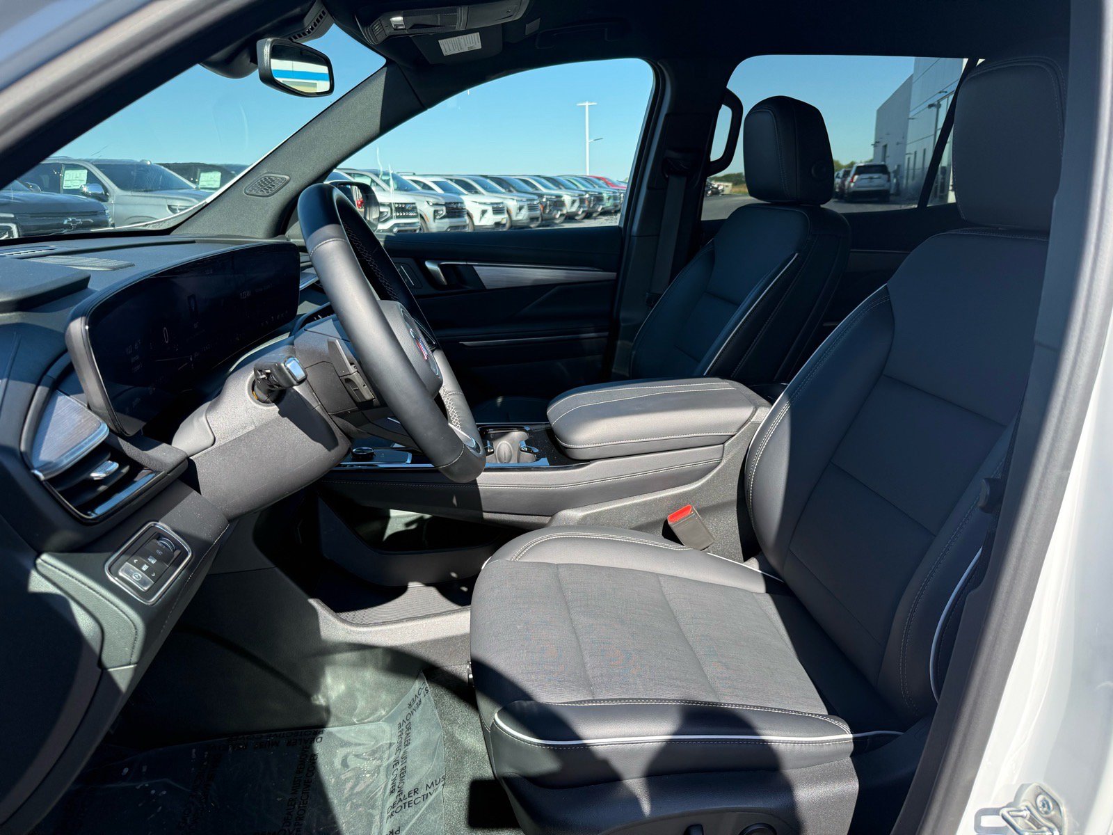 Used 2026 Buick Enclave Preferred FWD image 11