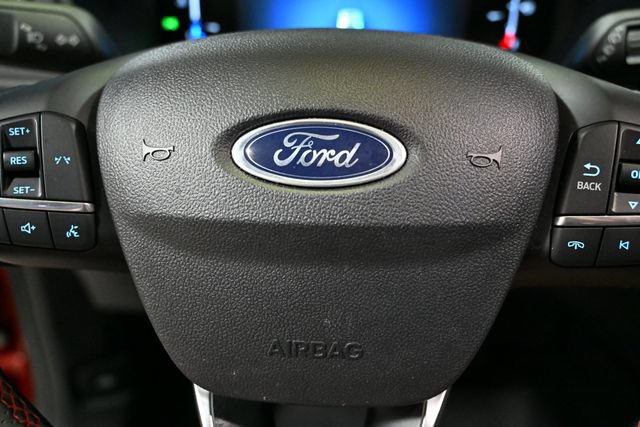 Used 2025 Ford Escape ST-Line Select AWD/4WD image 34