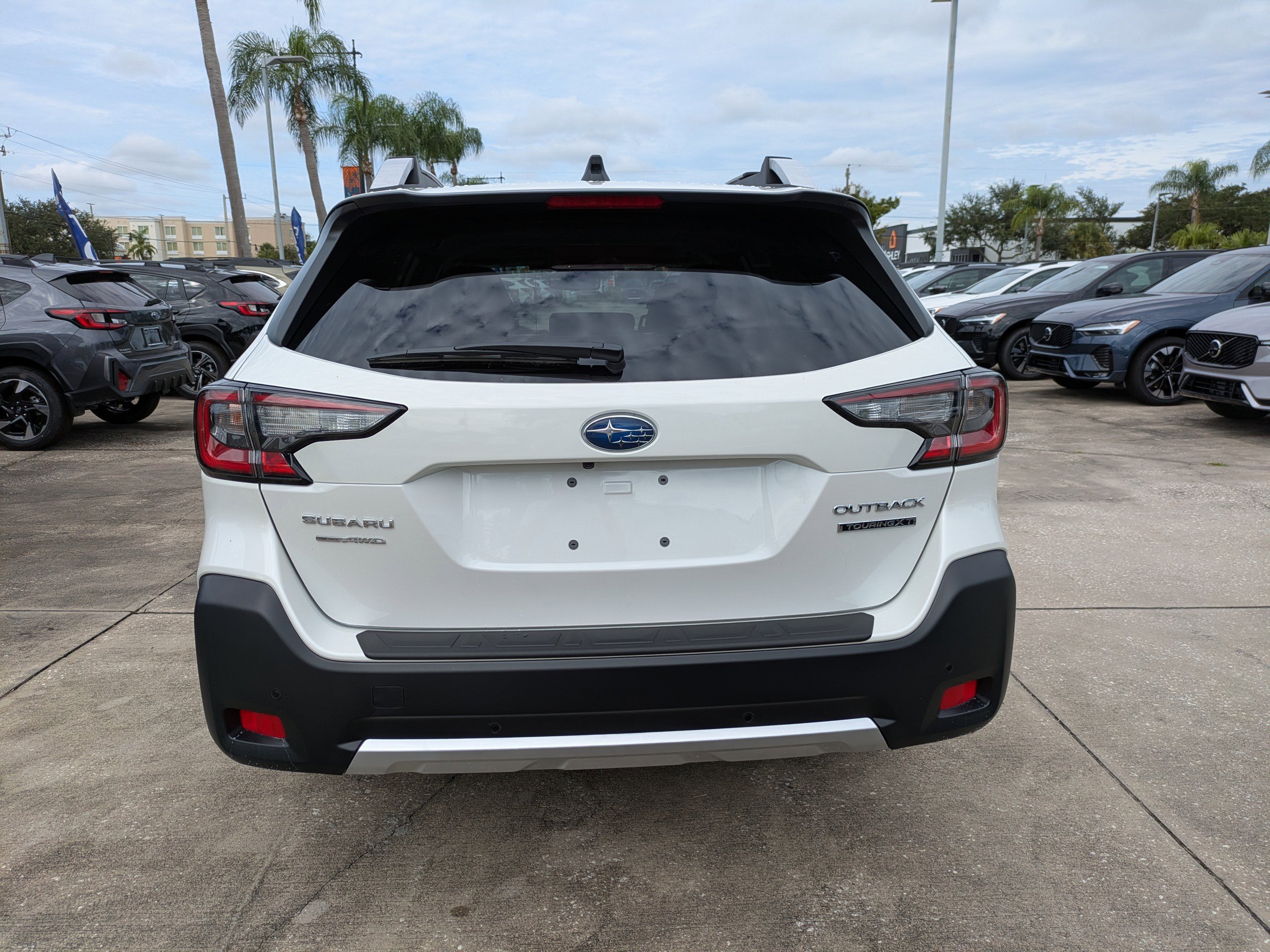 Certified 2025 Subaru Outback Touring XT w/ Popular Package #2 image 5