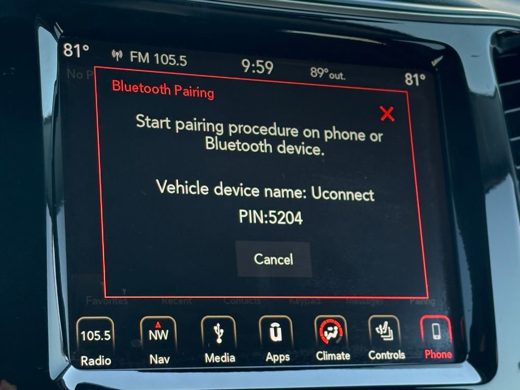 Used 2019 Jeep Cherokee Limited w/ Technology Group image 17