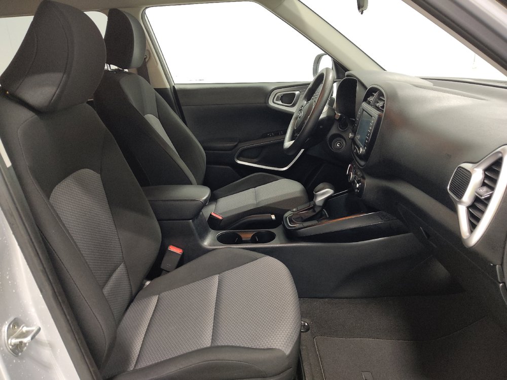 Used 2021 Kia Soul LX FWD image 21
