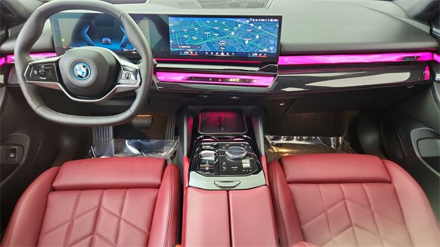 Used 2024 BMW i5 eDrive40i w/ Premium Package image 86