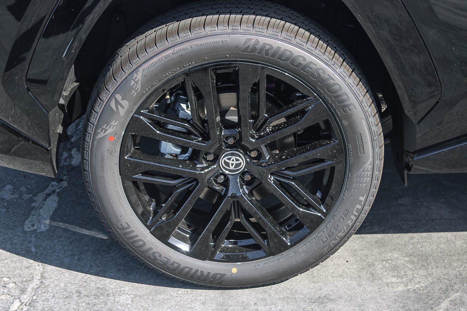New 2026 Toyota RAV4 XSE AWD/4WD image 12