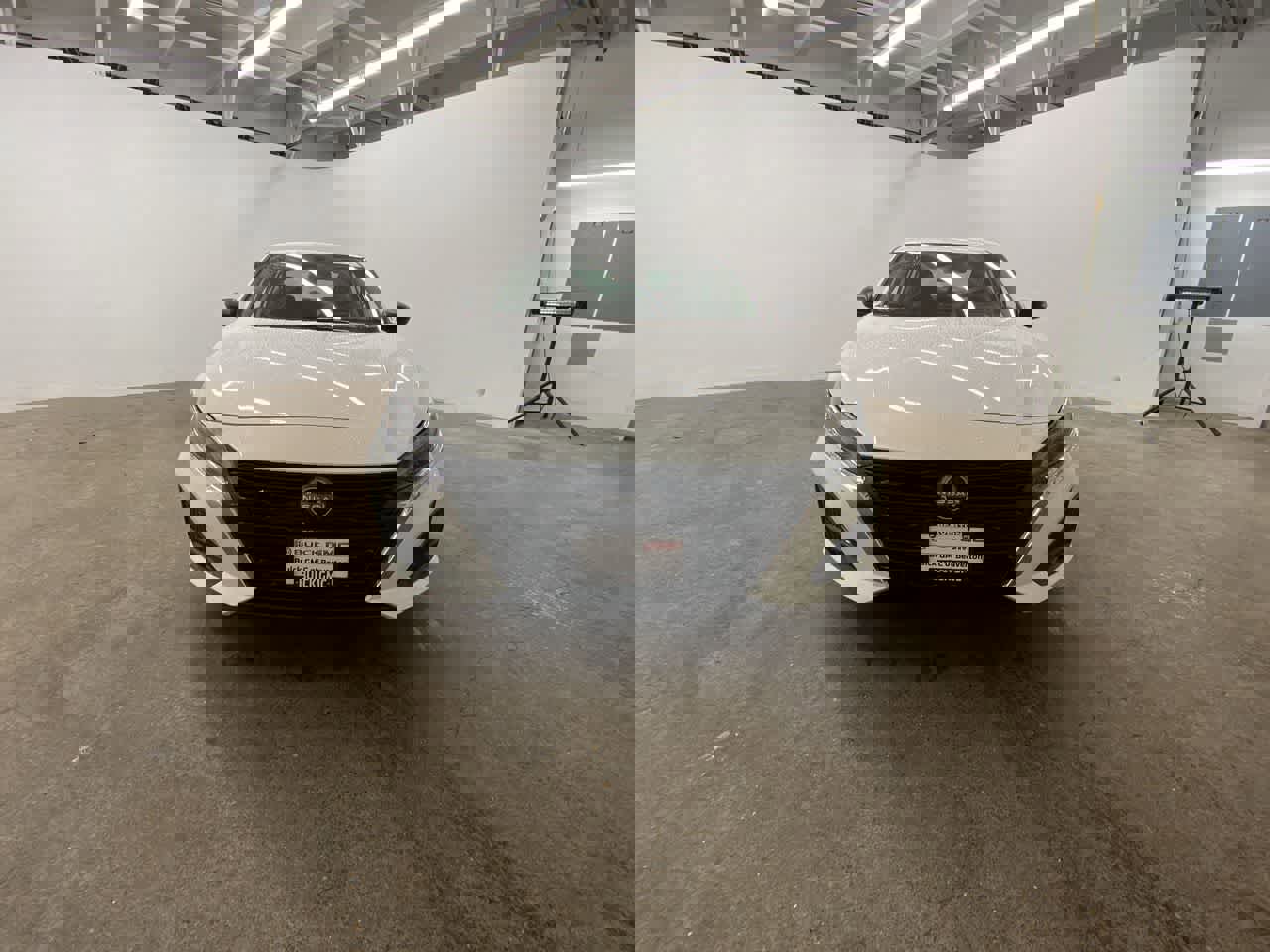 Used 2025 Nissan Altima 2.5 SV image 9