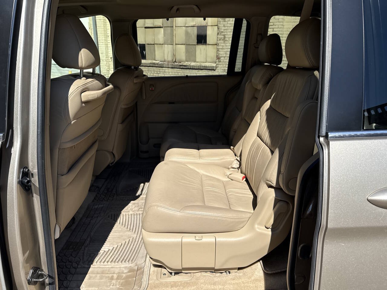 Used 2005 Honda Odyssey EX-L image 25