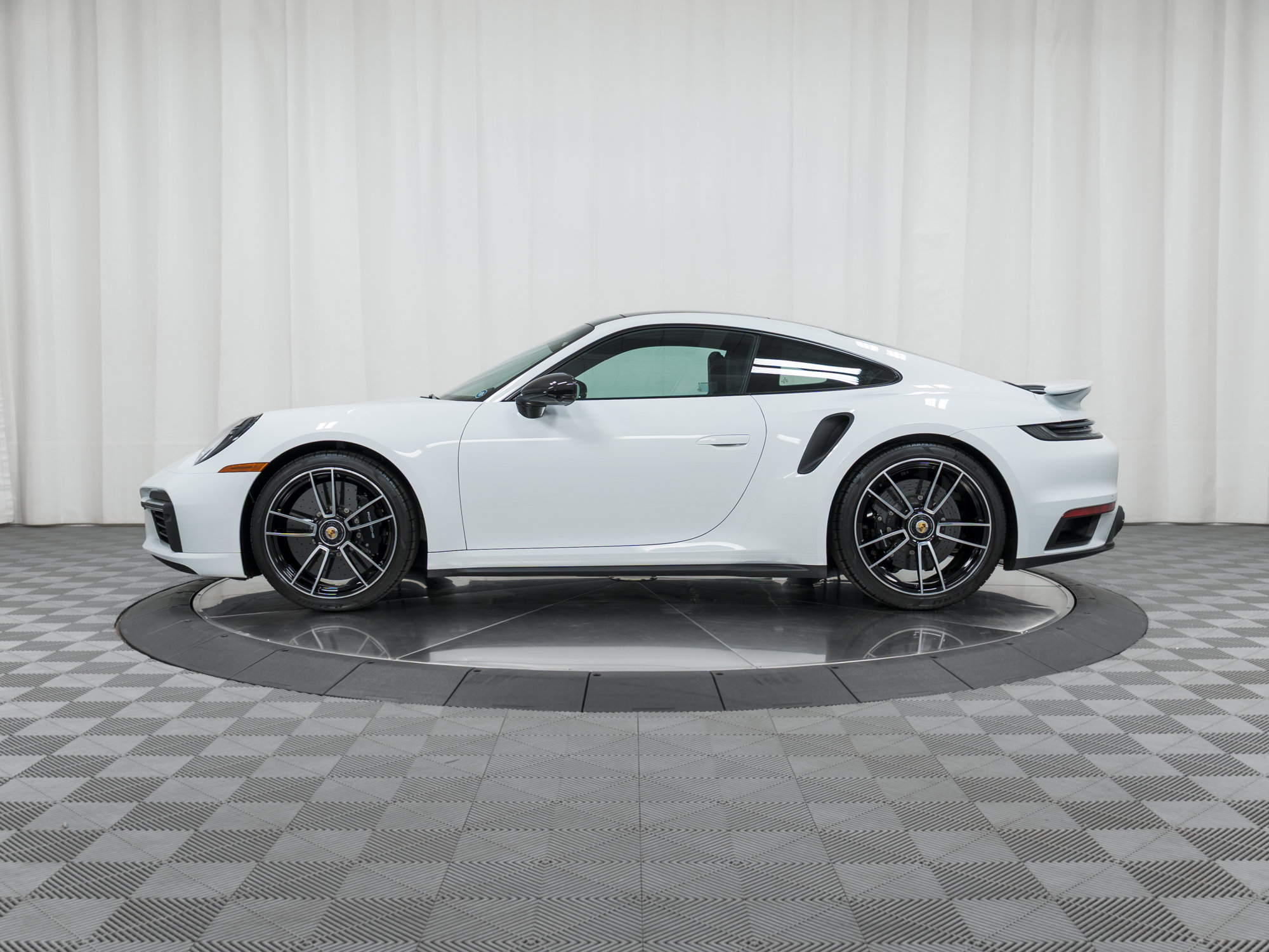 Certified 2023 Porsche 911 Turbo S AWD/4WD image 2