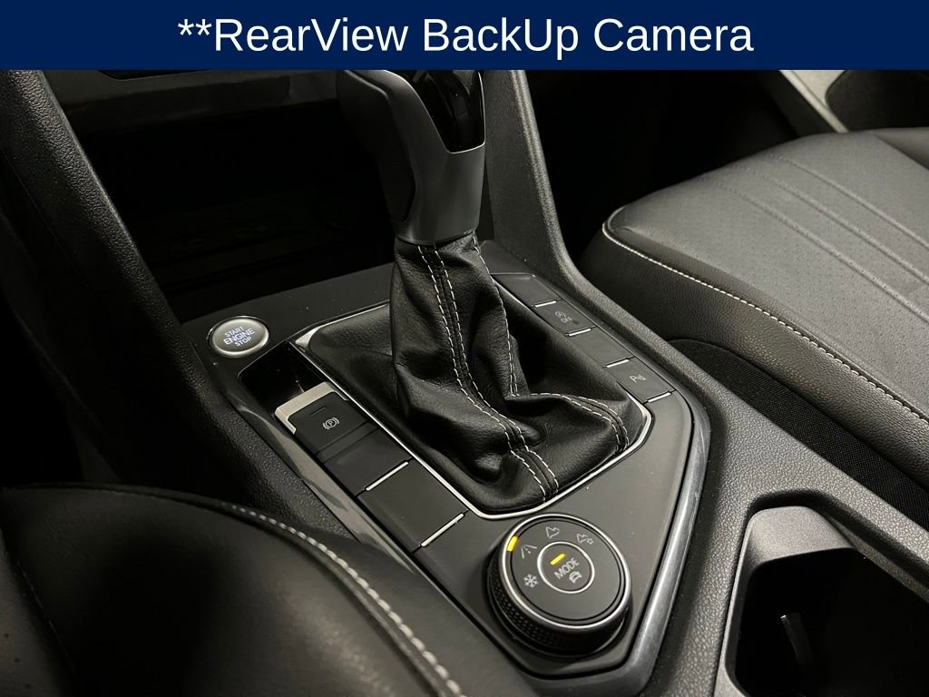 Certified 2022 Volkswagen Tiguan SE R-Line image 14